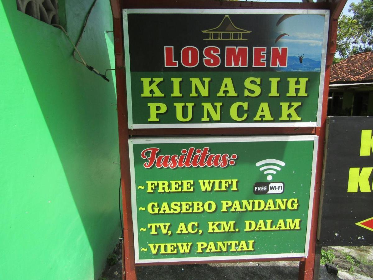 Losmen Kinasih Puncak & Gazebo Pandang Bantul Exteriör bild
